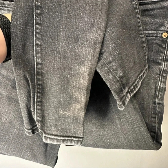 American Eagle Airflex+ Distressed Black Jeans. Skinny.‎ 29/32 - Picture 3 of 7